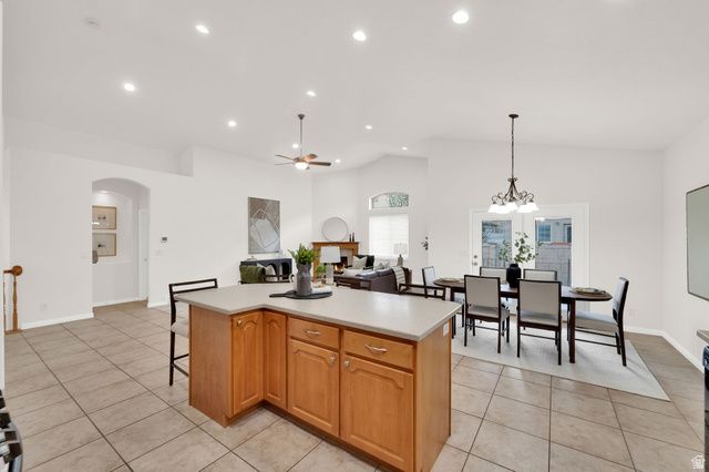 1578 W QUARTZ DR, South Jordan, UT 84095