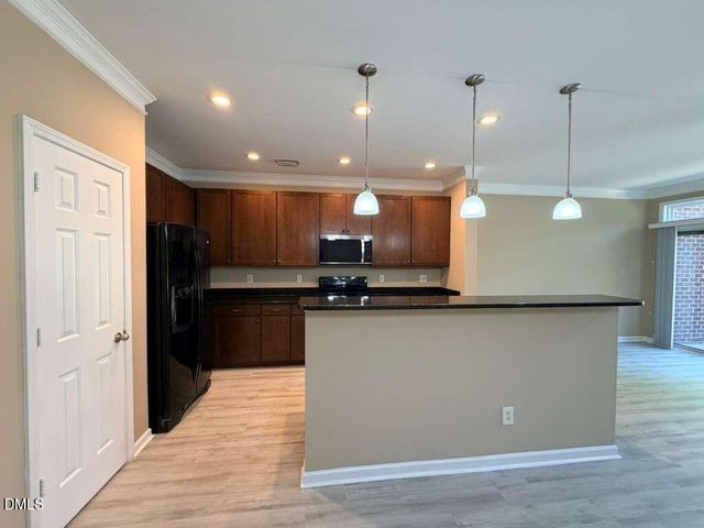 1061 Remington Oaks Circle, Cary, NC 27519