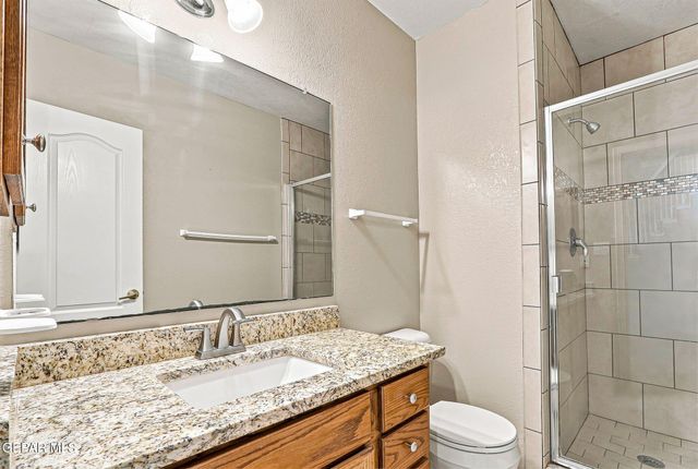 6076 LOS SIGLOS Drive, El Paso, TX 79912