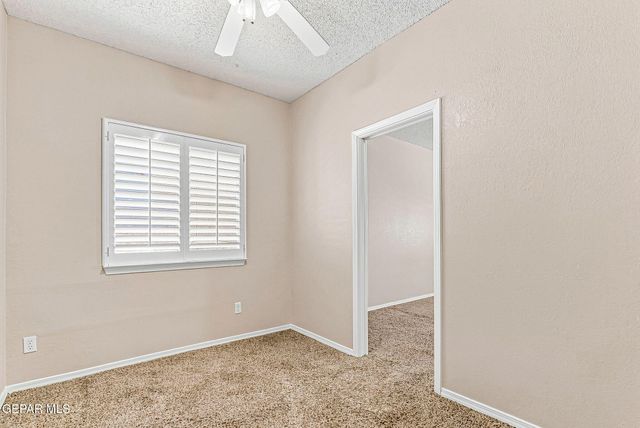 6076 LOS SIGLOS Drive, El Paso, TX 79912