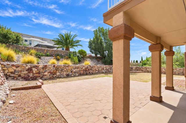 6076 LOS SIGLOS Drive, El Paso, TX 79912