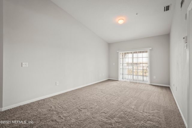 4920 KEY LIME Drive 304, Jacksonville, FL 32256