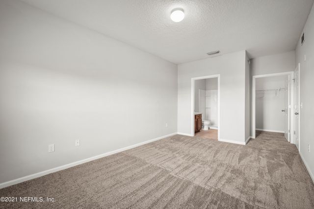 4920 KEY LIME Drive 304, Jacksonville, FL 32256