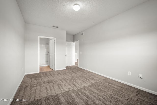 4920 KEY LIME Drive 304, Jacksonville, FL 32256