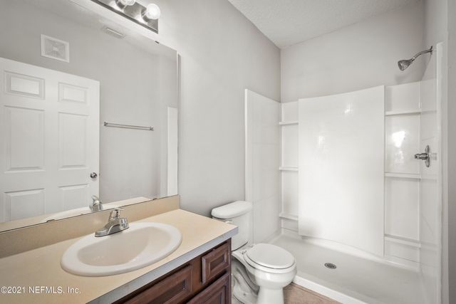 4920 KEY LIME Drive 304, Jacksonville, FL 32256