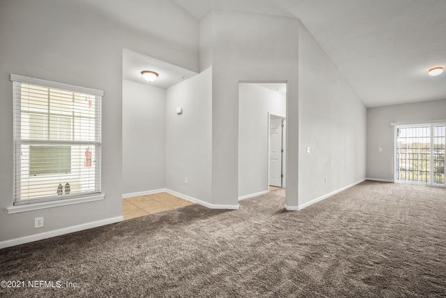 4920 KEY LIME Drive 304, Jacksonville, FL 32256