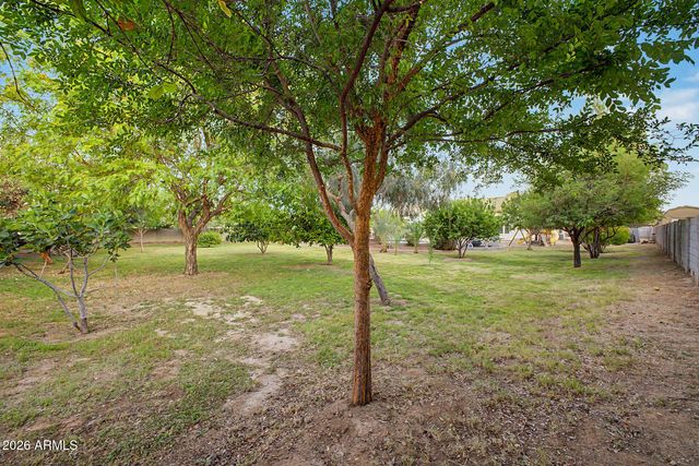 18318 W Solano Drive, Litchfield Park, AZ 85340