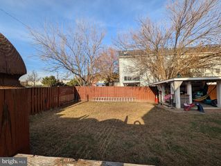 15 LEADBEATER ST, Alexandria, VA 22305