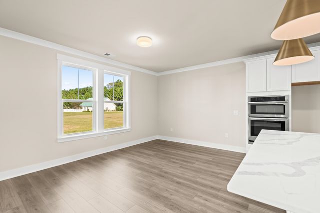 118 Kellys Cove Dr., Conway, SC 29526