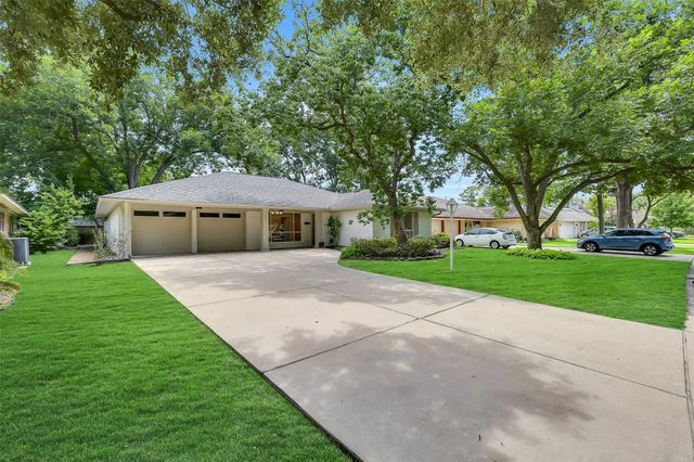 1617 Wavecrest Lane, Houston, TX 77062