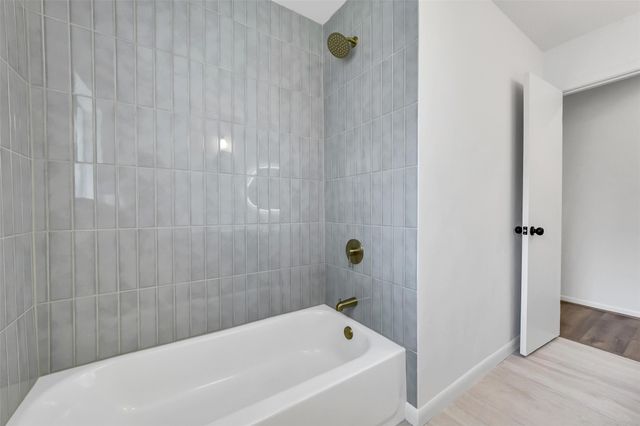 1617 Wavecrest Lane, Houston, TX 77062