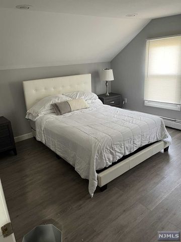 738 Edgewater Avenue, Ridgefield, NJ 07657