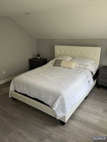 738 Edgewater Avenue, Ridgefield, NJ 07657