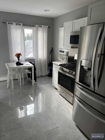 738 Edgewater Avenue, Ridgefield, NJ 07657