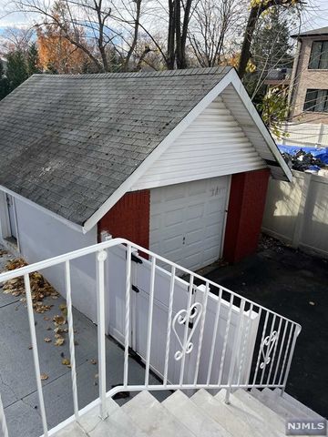 738 Edgewater Avenue, Ridgefield, NJ 07657