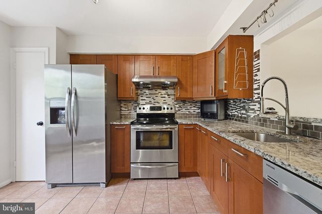 10800 DOUGLAS AVE, Silver Spring, MD 20902