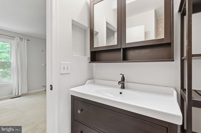 10800 DOUGLAS AVE, Silver Spring, MD 20902