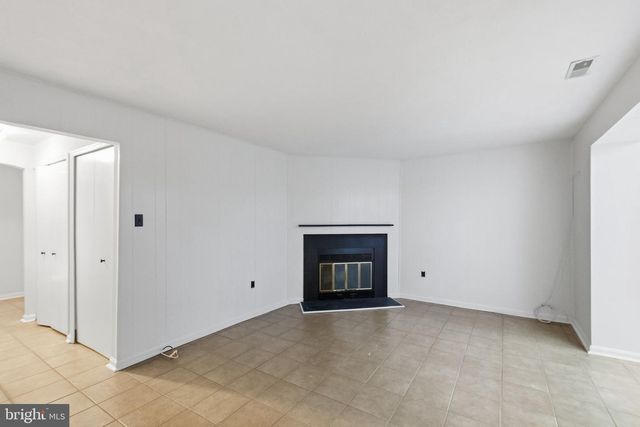 10800 DOUGLAS AVE, Silver Spring, MD 20902