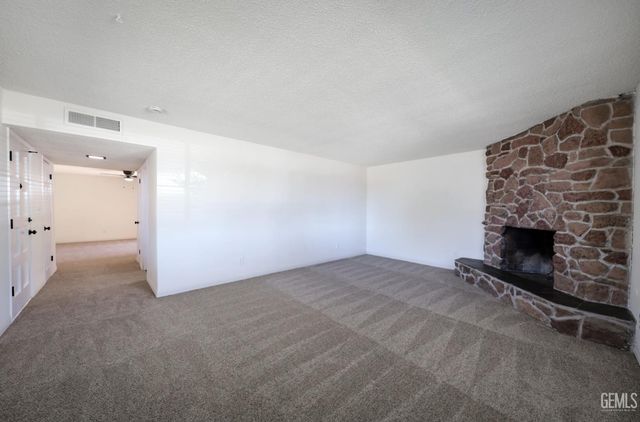 5108 Montecito Drive, Bakersfield, CA 93306