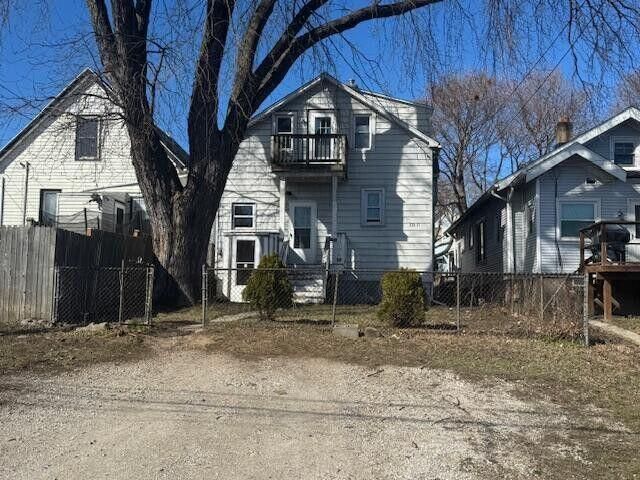 3725 E Plankinton AVENUE #3727, Cudahy, WI 53110