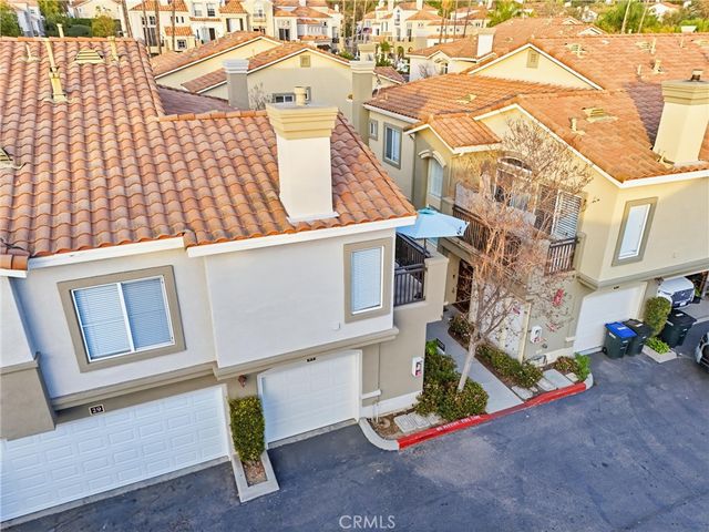 27 Via Barcelona, Rancho Santa Margarita, CA 92688