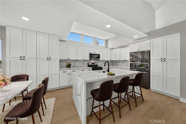 39394 Via Monserate, Murrieta, CA 92563