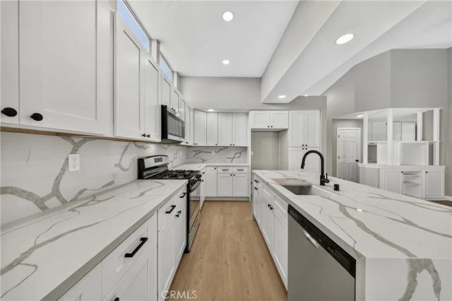 39394 Via Monserate, Murrieta, CA 92563