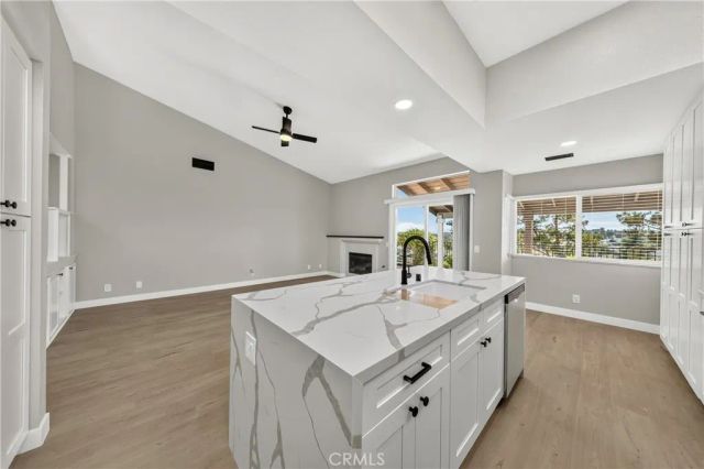 39394 Via Monserate, Murrieta, CA 92563