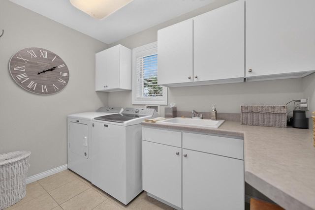 5480 Walden Bay Drive, Waunakee, WI 53597