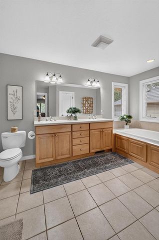5480 Walden Bay Drive, Waunakee, WI 53597