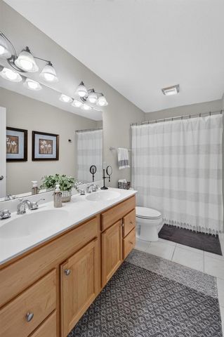 5480 Walden Bay Drive, Waunakee, WI 53597
