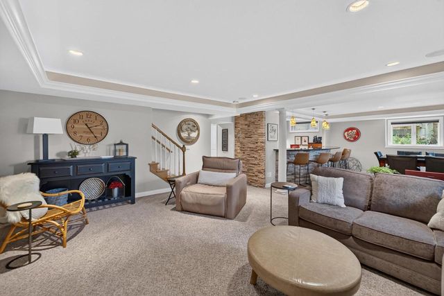 5480 Walden Bay Drive, Waunakee, WI 53597