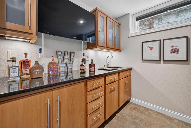 5480 Walden Bay Drive, Waunakee, WI 53597