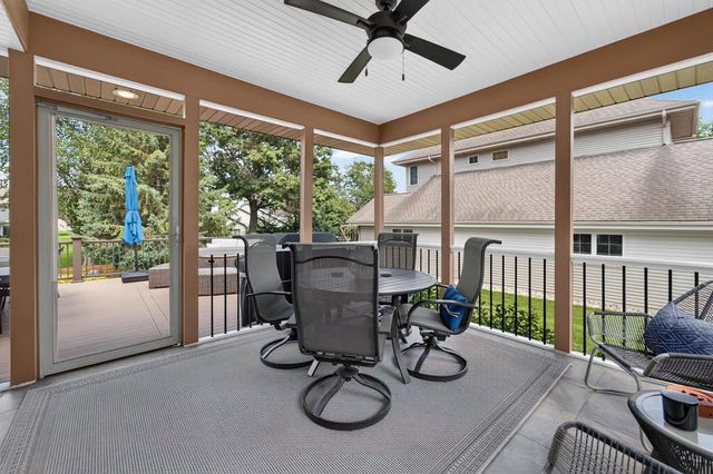 5480 Walden Bay Drive, Waunakee, WI 53597