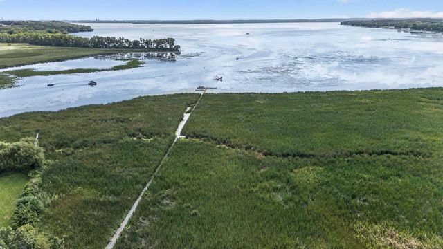 5480 Walden Bay Drive, Waunakee, WI 53597