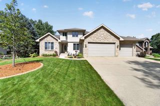 5480 Walden Bay Drive, Waunakee, WI 53597