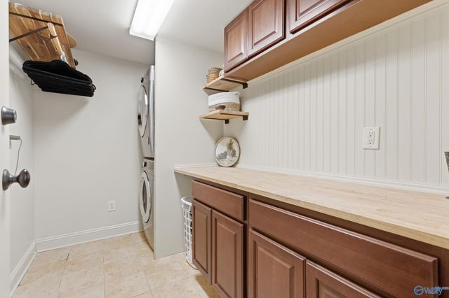 125 Foxfield Drive, Madison, AL 35758