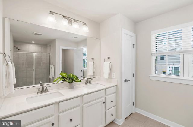 8308 LEGACY CIR, Chesapeake Beach, MD 20732