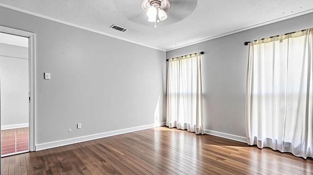 30 Parnell Street, Denison, TX 75020