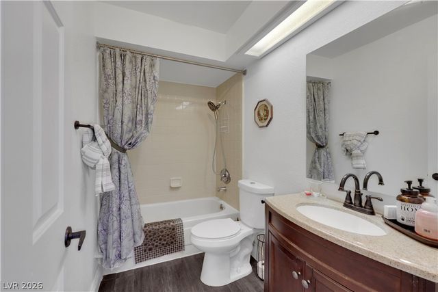 5553 Singing Hills Drive, Las Vegas, NV 89130