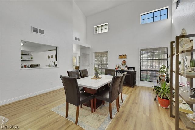 5553 Singing Hills Drive, Las Vegas, NV 89130