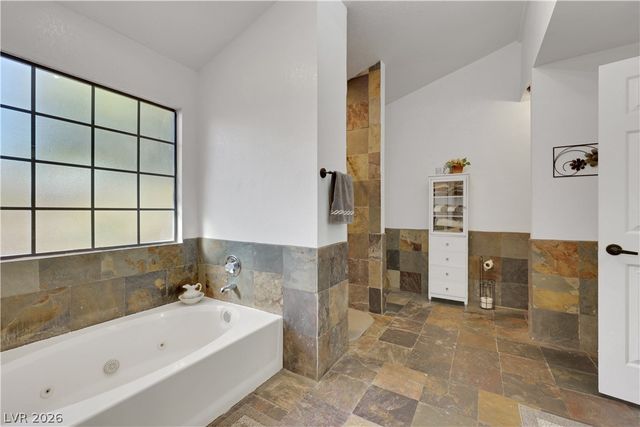 5553 Singing Hills Drive, Las Vegas, NV 89130