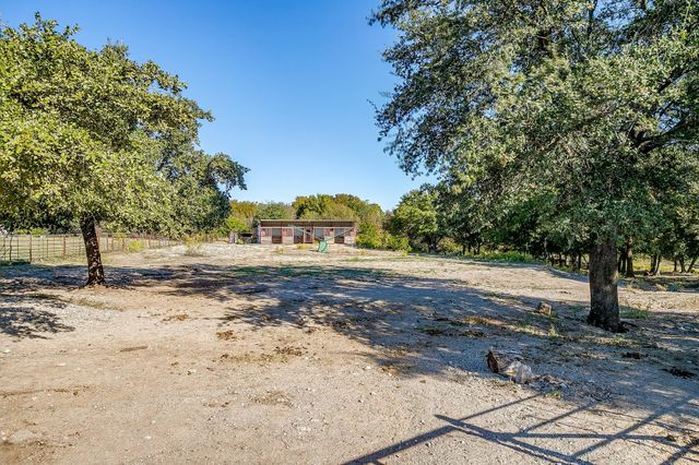 1390 Mary Drive, Weatherford, TX 76085