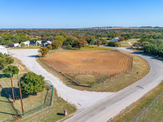 1390 Mary Drive, Weatherford, TX 76085