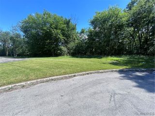84 Davison Court, Lockport City, NY 14094