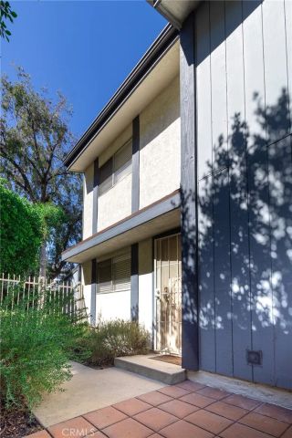 201 S Catalina 6, Pasadena, CA 91106
