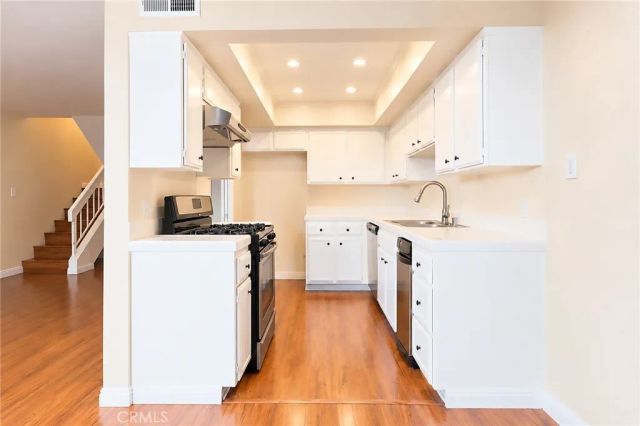 201 S Catalina 6, Pasadena, CA 91106
