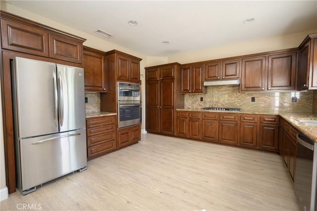 40141 Corte Calanova, Murrieta, CA 92562