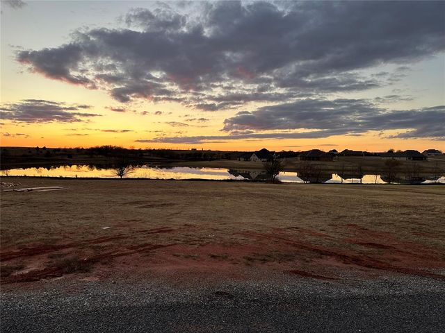 2150 Hux Drive, Blanchard, OK 73010