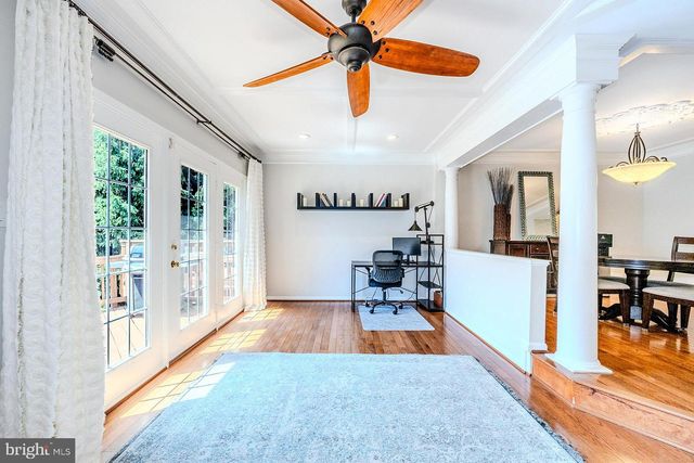 3907 CLARES CT, Fairfax, VA 22033